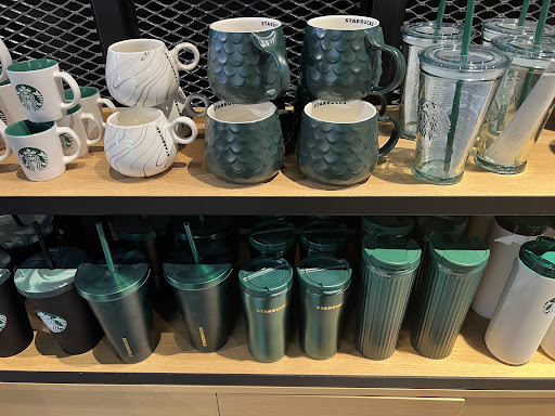 Starbucks · Photos 16